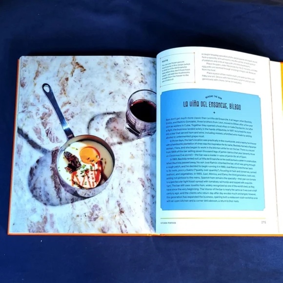 The Book of Pintxos Basque Country Cookbook - Picture 7 of 7